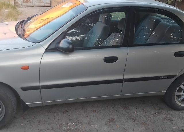 Сірий Деу Сенс, об'ємом двигуна 1.6 л та пробігом 200 тис. км за 1695 $, фото 2 на Automoto.ua