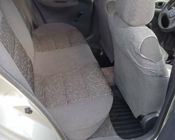 Сірий Деу Сенс, об'ємом двигуна 1.3 л та пробігом 250 тис. км за 1900 $, фото 6 на Automoto.ua