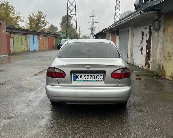 Серый Дэу Сенс, объемом двигателя 1.5 л и пробегом 226 тыс. км за 1500 $, фото 1 на Automoto.ua