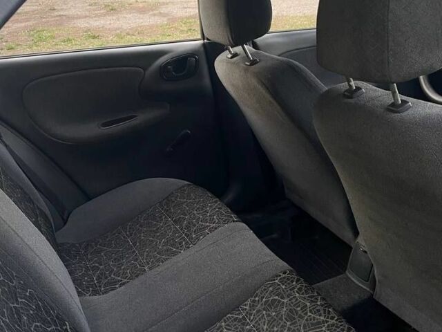 Серый Дэу Сенс, объемом двигателя 1.5 л и пробегом 1 тыс. км за 2400 $, фото 6 на Automoto.ua