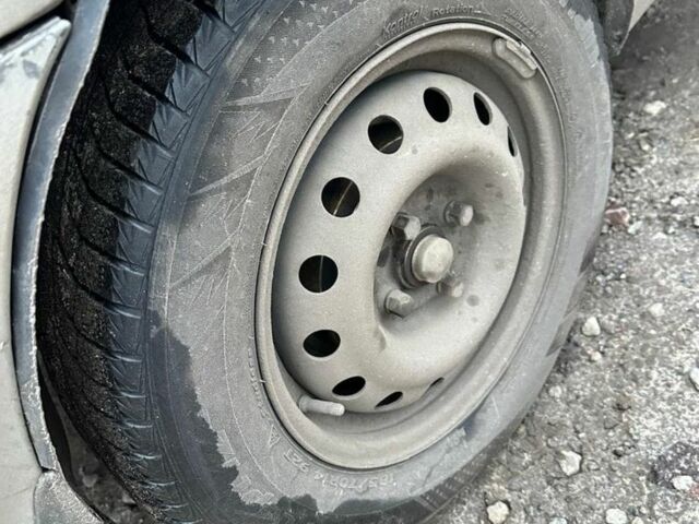 Сірий Деу Сенс, об'ємом двигуна 1.5 л та пробігом 80 тис. км за 1150 $, фото 5 на Automoto.ua