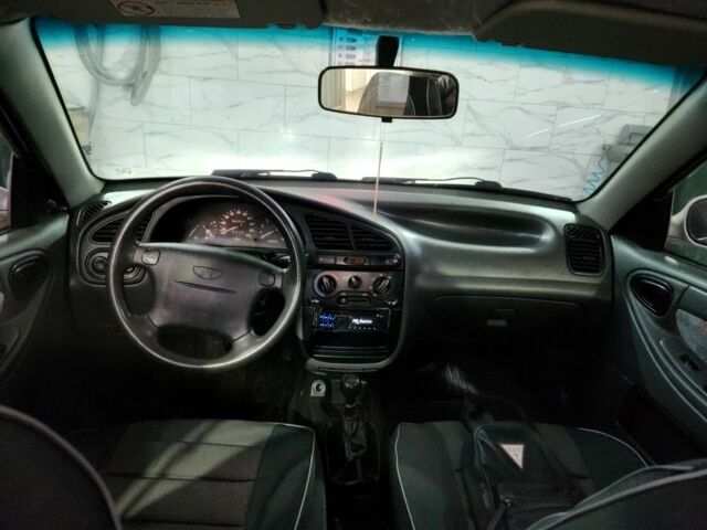 Сірий Деу Сенс, об'ємом двигуна 1 л та пробігом 180 тис. км за 2700 $, фото 5 на Automoto.ua