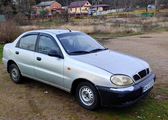 Серый Дэу Сенс, объемом двигателя 1.3 л и пробегом 266 тыс. км за 1183 $, фото 2 на Automoto.ua