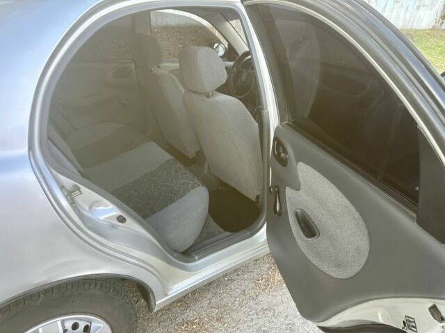 Сірий Деу Сенс, об'ємом двигуна 1.3 л та пробігом 228 тис. км за 1650 $, фото 6 на Automoto.ua