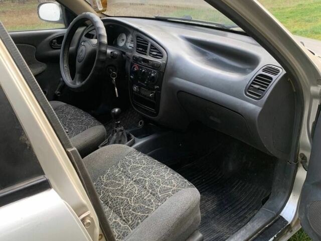 Сірий Деу Сенс, об'ємом двигуна 1.3 л та пробігом 300 тис. км за 1150 $, фото 6 на Automoto.ua