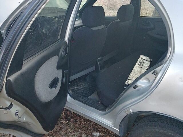 Серый Дэу Сенс, объемом двигателя 1.3 л и пробегом 300 тыс. км за 1100 $, фото 6 на Automoto.ua