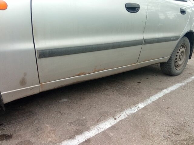 Сірий Деу Сенс, об'ємом двигуна 1.3 л та пробігом 300 тис. км за 1079 $, фото 5 на Automoto.ua