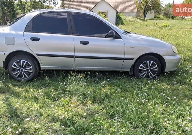 Сірий Деу Сенс, об'ємом двигуна 1.3 л та пробігом 152 тис. км за 2000 $, фото 9 на Automoto.ua