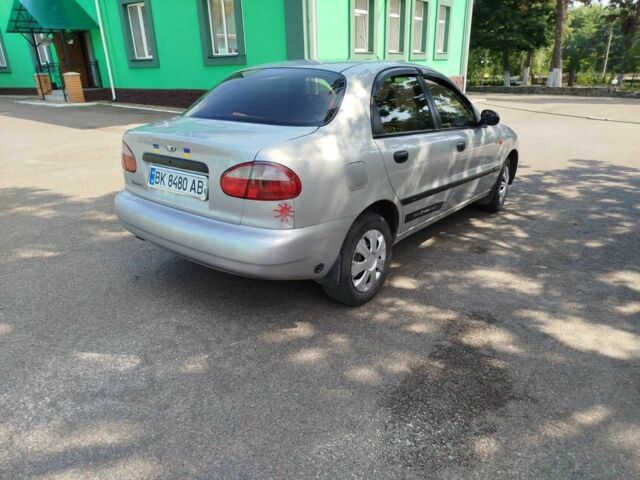 Сірий Деу Сенс, об'ємом двигуна 1.5 л та пробігом 181 тис. км за 2000 $, фото 1 на Automoto.ua