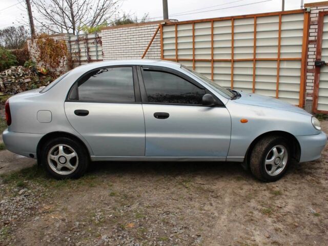 Деу Сенс 2005 у Житомирі на Automoto.ua Сірий Деу Сенс, об'ємом двигуна 1.6 л та пробігом 215 тис. км за 1750 $, фото 1 на Automoto.ua