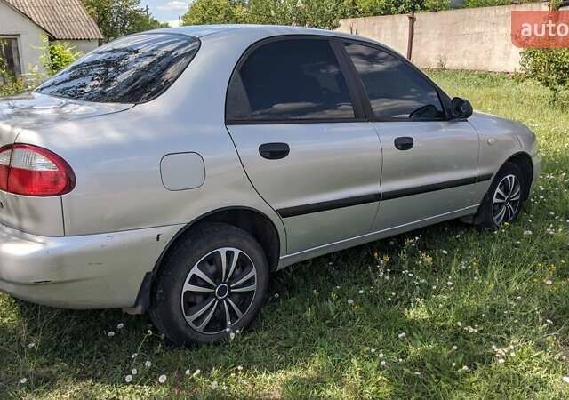 Сірий Деу Сенс, об'ємом двигуна 1.3 л та пробігом 152 тис. км за 2000 $, фото 1 на Automoto.ua