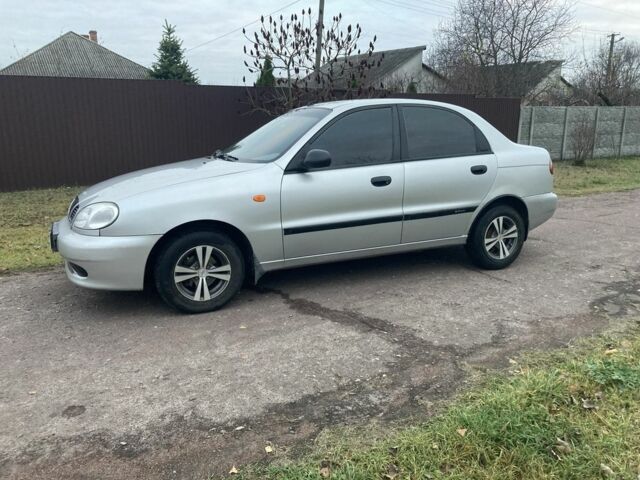 Серый Дэу Сенс, объемом двигателя 1.3 л и пробегом 300 тыс. км за 1999 $, фото 2 на Automoto.ua