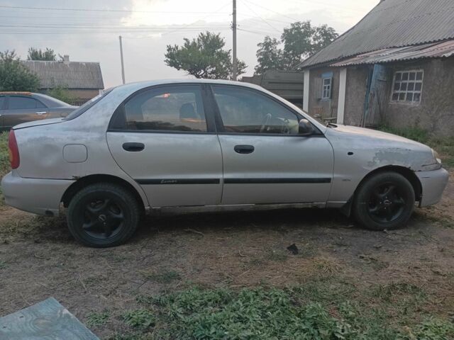 Сірий Деу Сенс, об'ємом двигуна 1.6 л та пробігом 207 тис. км за 1096 $, фото 3 на Automoto.ua