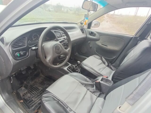 Сірий Деу Сенс, об'ємом двигуна 1.3 л та пробігом 111 тис. км за 1250 $, фото 5 на Automoto.ua