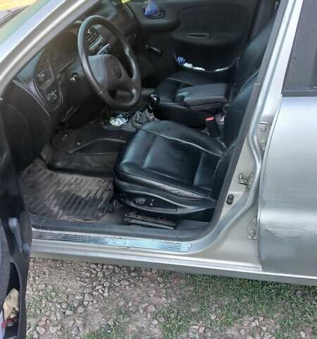 Сірий Деу Сенс, об'ємом двигуна 1.3 л та пробігом 278 тис. км за 2000 $, фото 1 на Automoto.ua