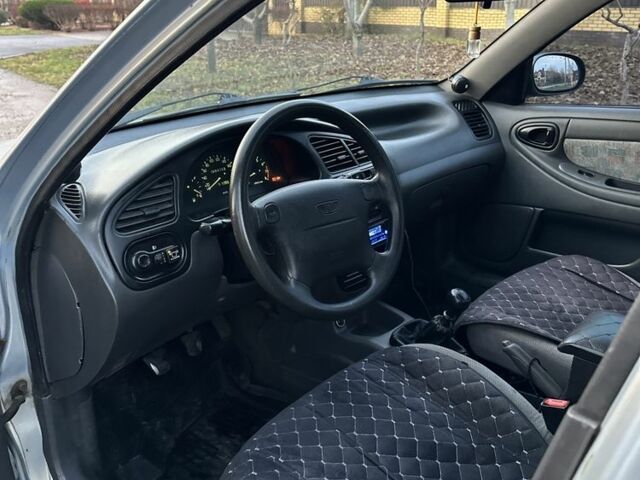 Сірий Деу Сенс, об'ємом двигуна 1.5 л та пробігом 265 тис. км за 1900 $, фото 16 на Automoto.ua