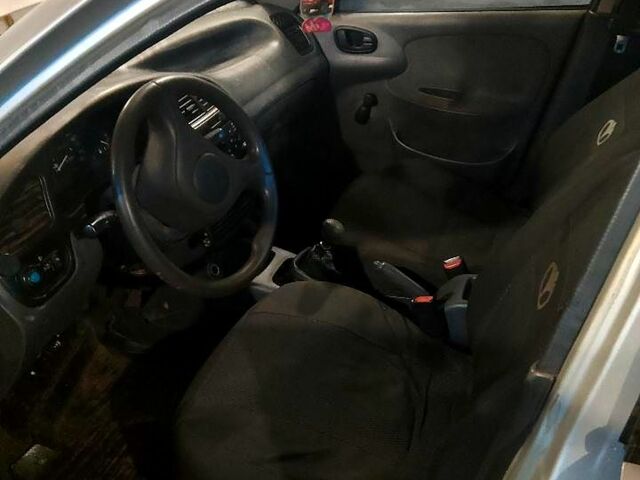 Серый Дэу Сенс, объемом двигателя 1.3 л и пробегом 500 тыс. км за 1100 $, фото 7 на Automoto.ua