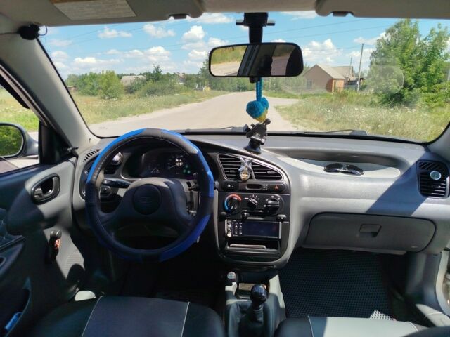 Сірий Деу Сенс, об'ємом двигуна 1.5 л та пробігом 201 тис. км за 2800 $, фото 3 на Automoto.ua