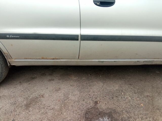 Сірий Деу Сенс, об'ємом двигуна 1.3 л та пробігом 300 тис. км за 1079 $, фото 3 на Automoto.ua