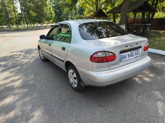 Сірий Деу Сенс, об'ємом двигуна 1.5 л та пробігом 181 тис. км за 2000 $, фото 2 на Automoto.ua