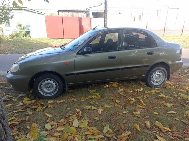 Деу Сенс 2005 у Шостке на Automoto.ua Сірий Деу Сенс, об'ємом двигуна 1.3 л та пробігом 210 тис. км за 1550 $, фото 5 на Automoto.ua