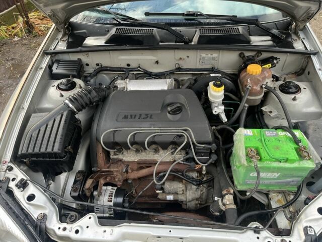 Сірий Деу Сенс, об'ємом двигуна 1.3 л та пробігом 184 тис. км за 1000 $, фото 6 на Automoto.ua