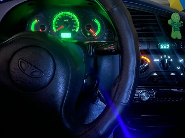 Сірий Деу Сенс, об'ємом двигуна 0 л та пробігом 300 тис. км за 1300 $, фото 4 на Automoto.ua