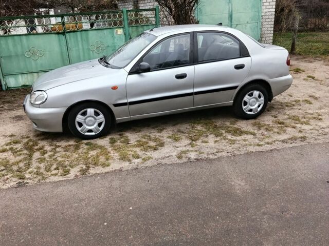 Серый Дэу Сенс, объемом двигателя 1.5 л и пробегом 257 тыс. км за 1999 $, фото 1 на Automoto.ua