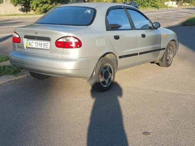 Сірий Деу Сенс, об'ємом двигуна 1.5 л та пробігом 140 тис. км за 2200 $, фото 4 на Automoto.ua