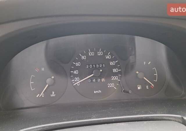 Серый Дэу Сенс, объемом двигателя 1.3 л и пробегом 201 тыс. км за 1900 $, фото 9 на Automoto.ua