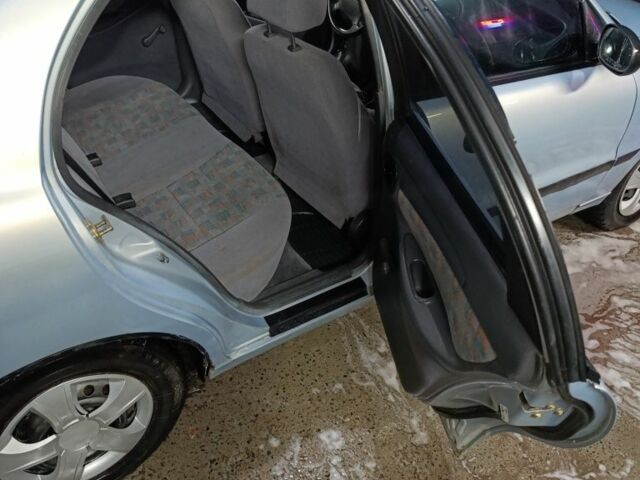 Деу Сенс 2005 у Кривому Розі на Automoto.ua Сірий Деу Сенс, об'ємом двигуна 1.5 л та пробігом 200 тис. км за 2300 $, фото 10 на Automoto.ua