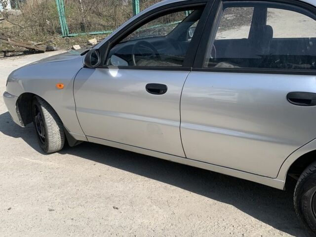 Сірий Деу Сенс, об'ємом двигуна 1.6 л та пробігом 200 тис. км за 1000 $, фото 5 на Automoto.ua