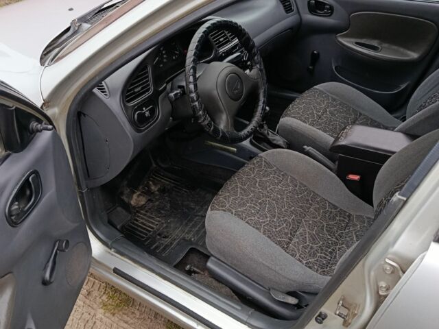 Серый Дэу Сенс, объемом двигателя 1.5 л и пробегом 257 тыс. км за 1999 $, фото 5 на Automoto.ua