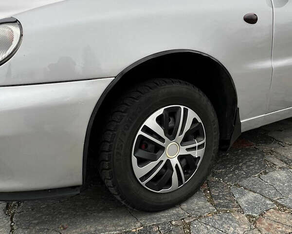 Серый Дэу Сенс, объемом двигателя 1.3 л и пробегом 185 тыс. км за 1950 $, фото 11 на Automoto.ua