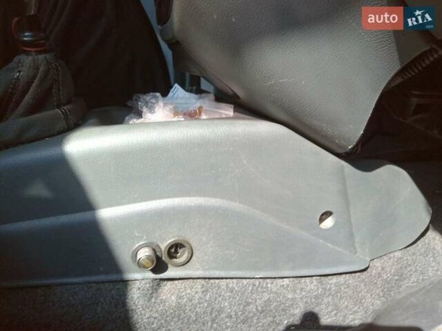 Сірий Деу Сенс, об'ємом двигуна 1.3 л та пробігом 168 тис. км за 2000 $, фото 8 на Automoto.ua