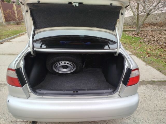 Серый Дэу Сенс, объемом двигателя 1.3 л и пробегом 160 тыс. км за 3000 $, фото 3 на Automoto.ua