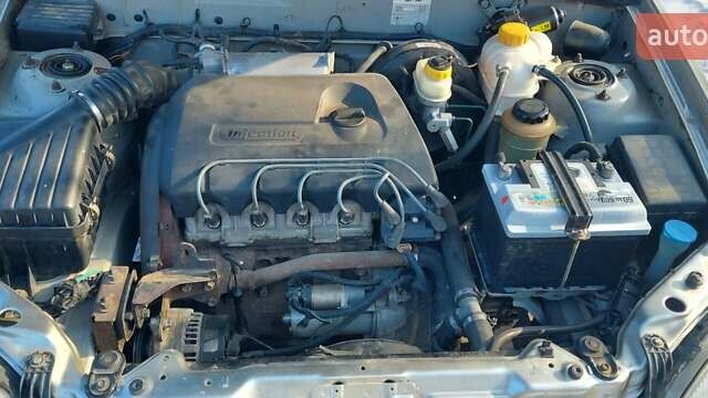 Серый Дэу Сенс, объемом двигателя 1.3 л и пробегом 245 тыс. км за 2100 $, фото 8 на Automoto.ua