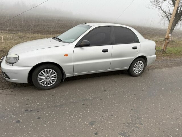 Серый Дэу Сенс, объемом двигателя 1.5 л и пробегом 280 тыс. км за 2000 $, фото 2 на Automoto.ua