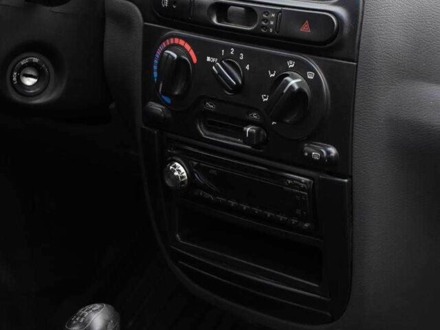 Сірий Деу Сенс, об'ємом двигуна 1.3 л та пробігом 187 тис. км за 1950 $, фото 13 на Automoto.ua