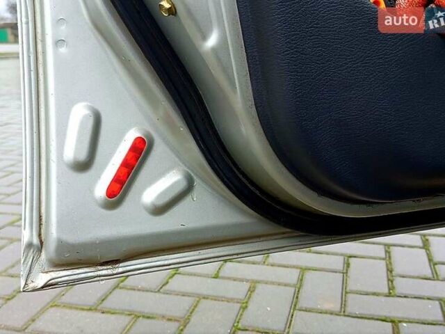 Серый Дэу Сенс, объемом двигателя 1.3 л и пробегом 125 тыс. км за 2600 $, фото 7 на Automoto.ua