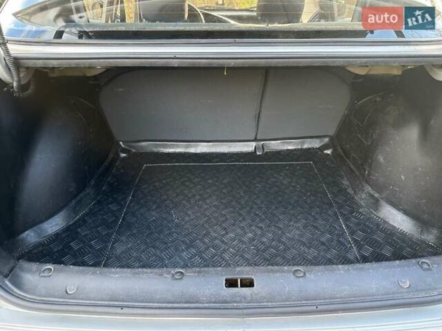Сірий Деу Сенс, об'ємом двигуна 1.5 л та пробігом 225 тис. км за 2000 $, фото 10 на Automoto.ua