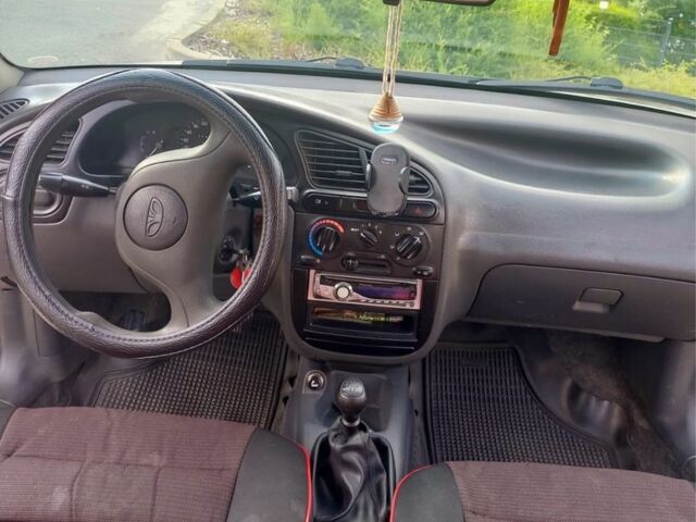 Сірий Деу Сенс, об'ємом двигуна 1.5 л та пробігом 185 тис. км за 1950 $, фото 7 на Automoto.ua