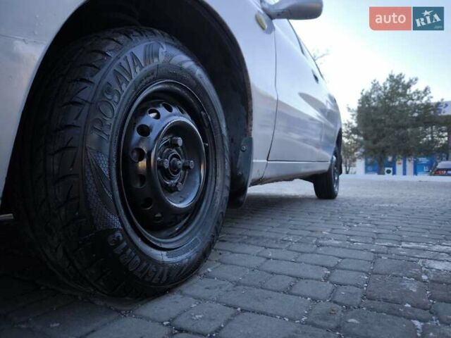 Сірий Деу Сенс, об'ємом двигуна 1.3 л та пробігом 169 тис. км за 1550 $, фото 9 на Automoto.ua