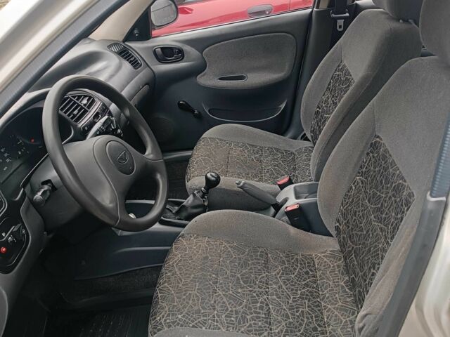 Сірий Деу Сенс, об'ємом двигуна 1.5 л та пробігом 170 тис. км за 1400 $, фото 5 на Automoto.ua