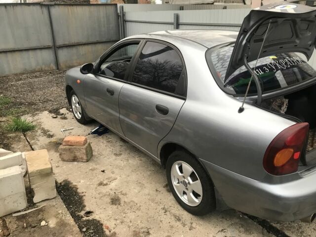 Серый Дэу Сенс, объемом двигателя 1.5 л и пробегом 250 тыс. км за 2381 $, фото 1 на Automoto.ua