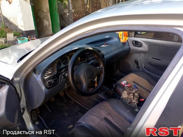 Сірий Деу Сенс, об'ємом двигуна 1.3 л та пробігом 240 тис. км за 1500 $, фото 4 на Automoto.ua