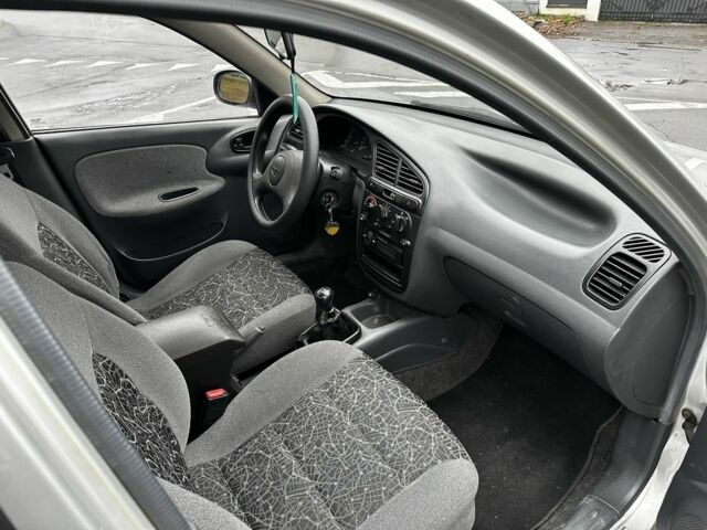 Сірий Деу Сенс, об'ємом двигуна 1.5 л та пробігом 156 тис. км за 2888 $, фото 15 на Automoto.ua