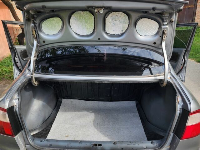 Серый Дэу Сенс, объемом двигателя 1.3 л и пробегом 217 тыс. км за 2000 $, фото 4 на Automoto.ua