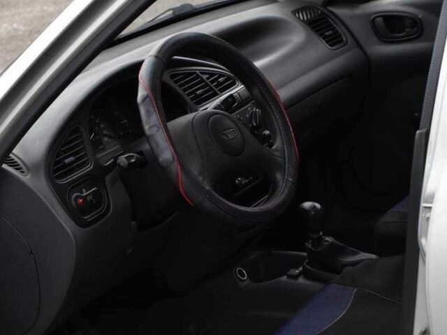 Сірий Деу Сенс, об'ємом двигуна 1.3 л та пробігом 187 тис. км за 1950 $, фото 7 на Automoto.ua