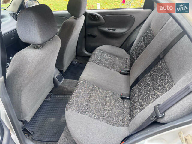 Сірий Деу Сенс, об'ємом двигуна 1.3 л та пробігом 190 тис. км за 1250 $, фото 5 на Automoto.ua